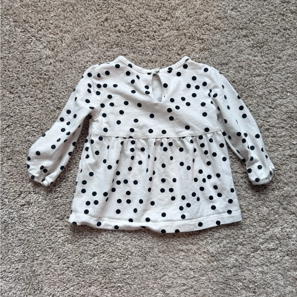 Carter’s Baby girl outfit Polka Dot Top & Leggings 2 piece set – 12 Months